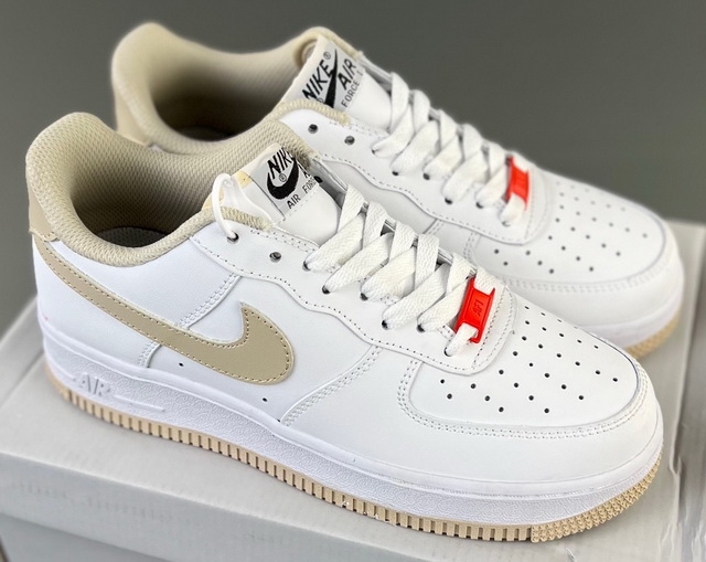 Women Air Force 1 049